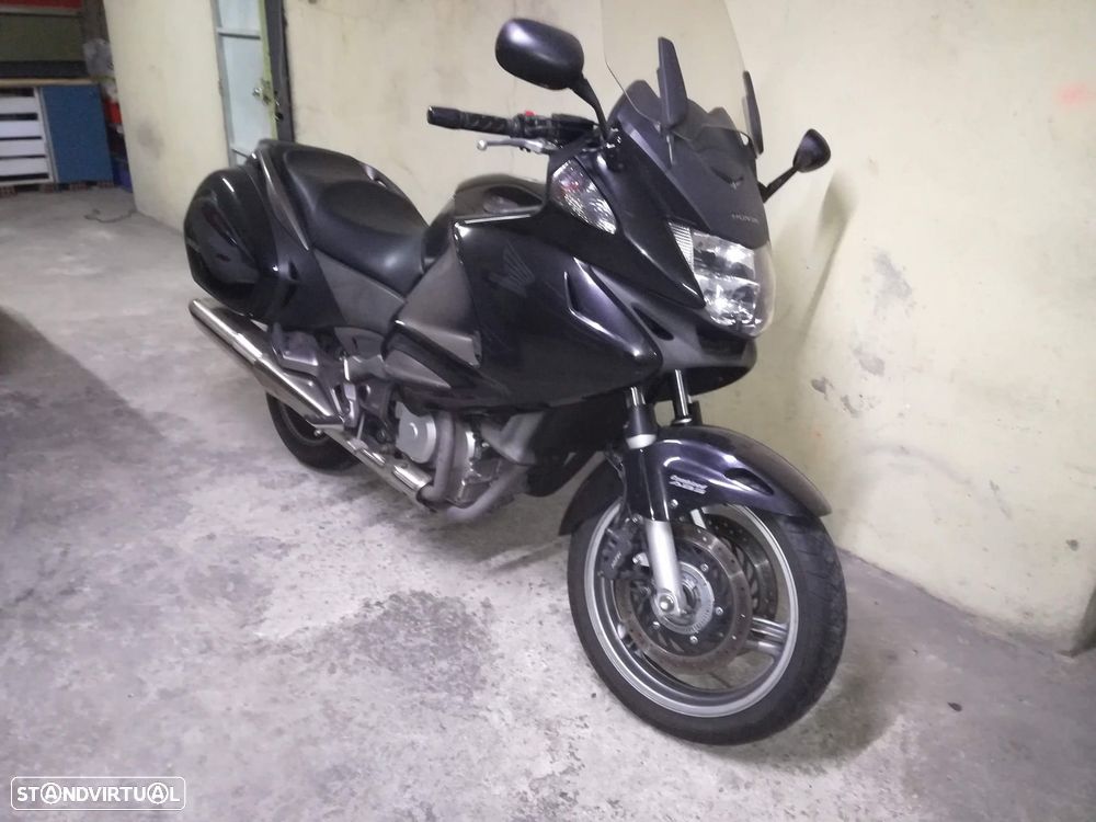 Honda Deauville NT7000 - 4