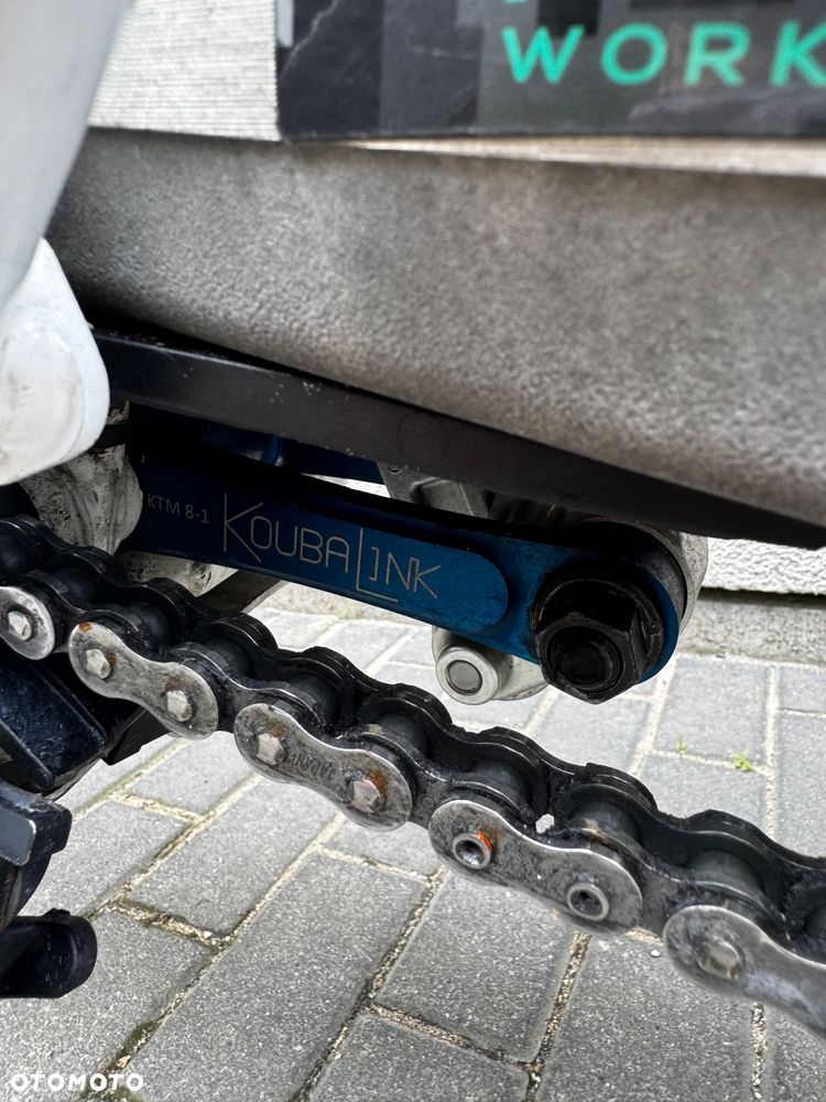 Husqvarna 701 - 12