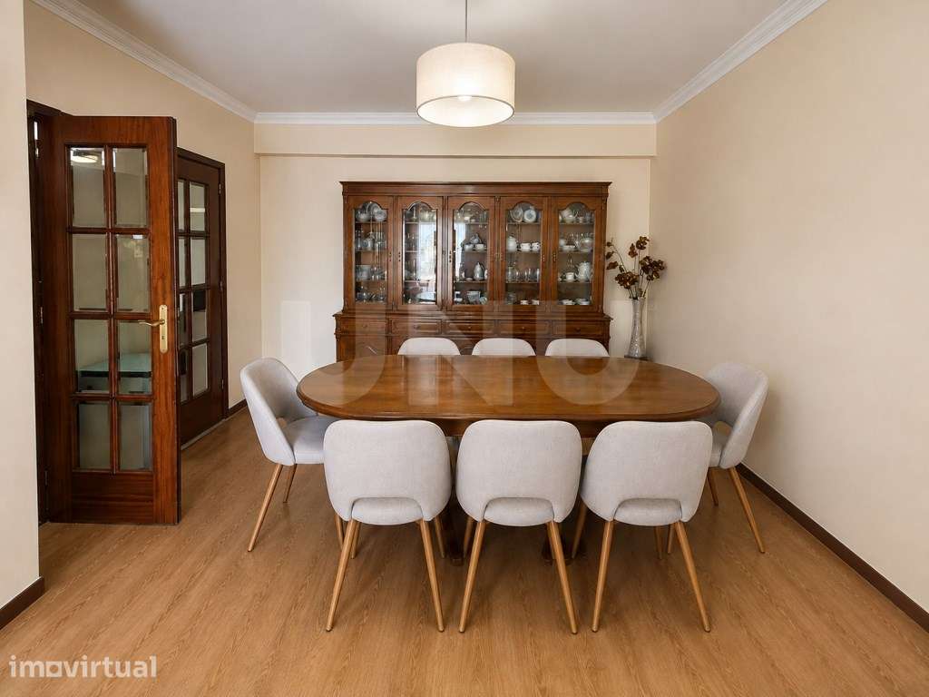 Apartamento T1, C/ Varandas e Piscina a 900m da Praia - Grande imagem: 3/23