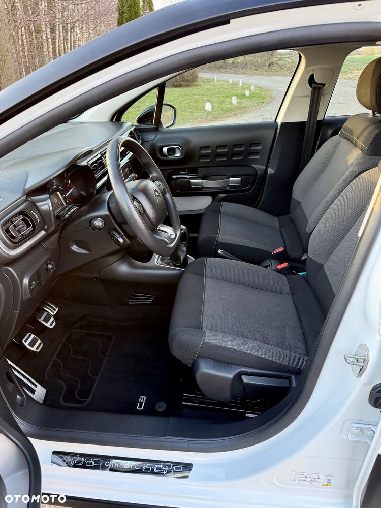 Citroën C3 1.2 PureTech Shine - 9