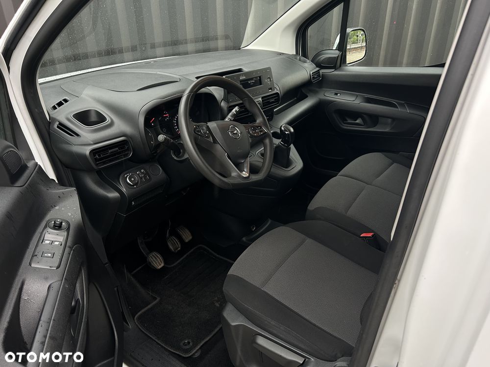 Opel Combo - 16