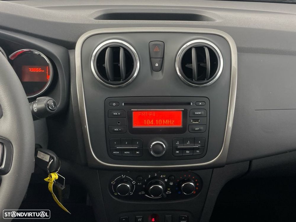 Dacia Sandero - 15