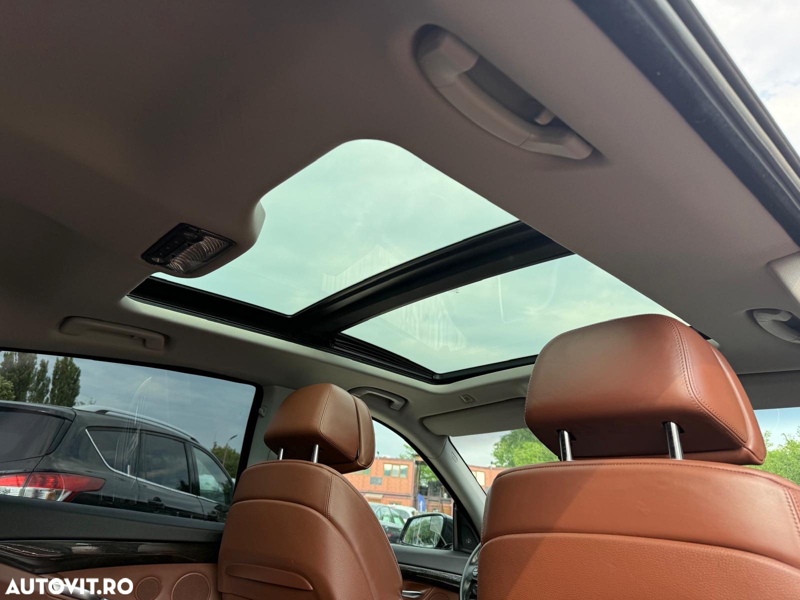BMW Seria 5 535i Sport-Aut. - 16