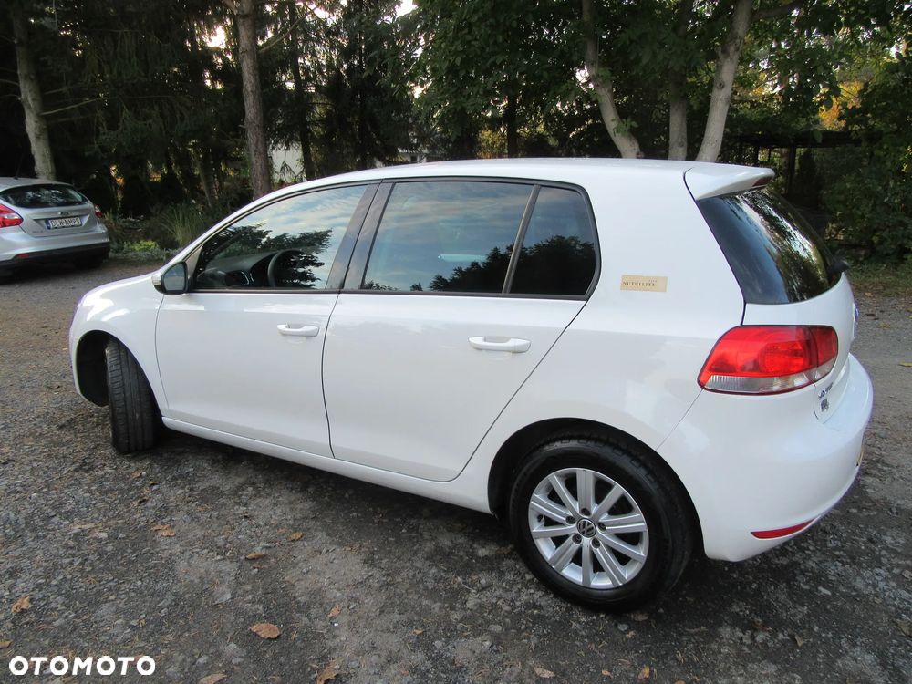 Volkswagen Golf - 11