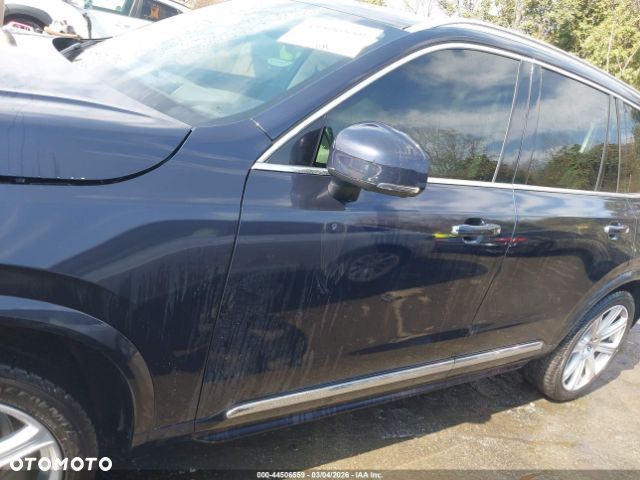 Volvo XC 90 T6 AWD Inscription 7os - 9