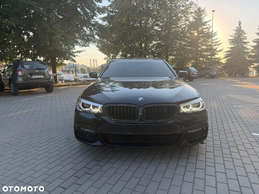 BMW Seria 5 530i xDrive M Sport Edition - 1