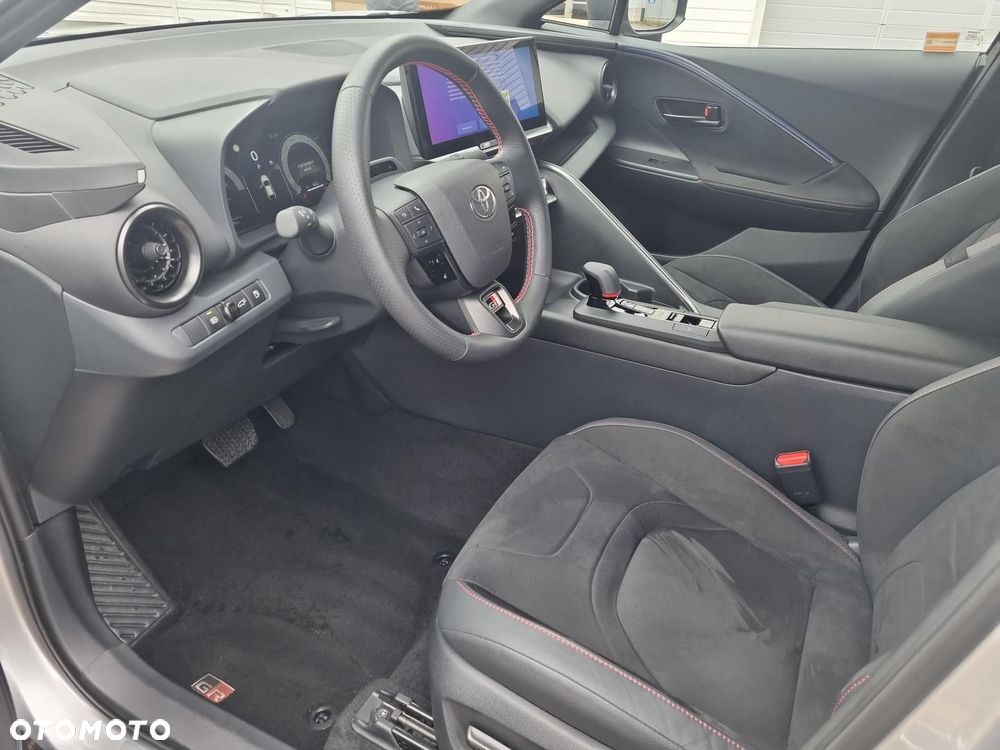 Toyota C-HR - 14