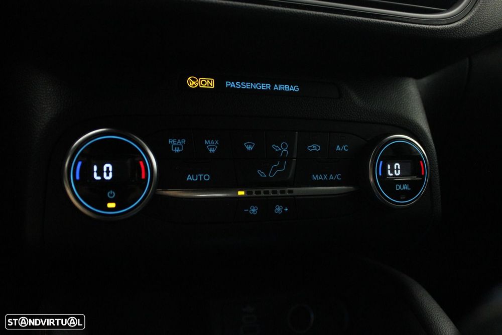 Ford Kuga 1.5 EcoBoost ST-Line - 24