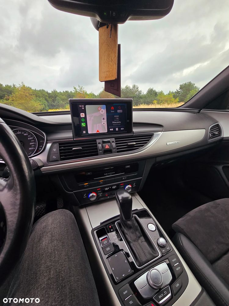 Audi A6 Avant - 16
