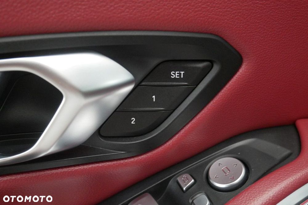 BMW Seria 3 - 37