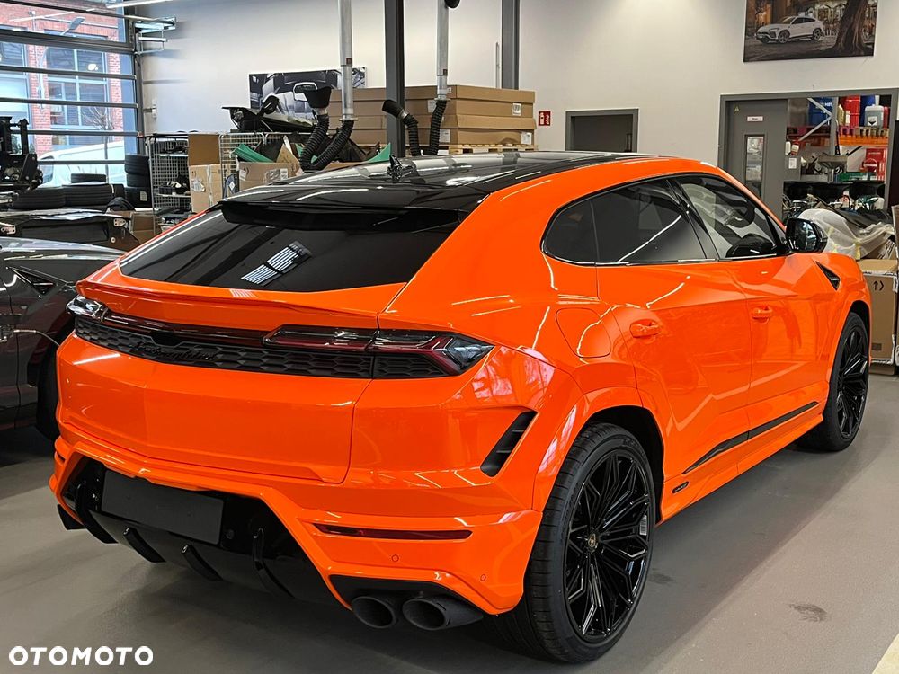 Lamborghini Urus - 2