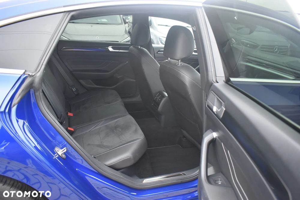 Volkswagen Arteon 2.0 TDI R-Line DSG - 17