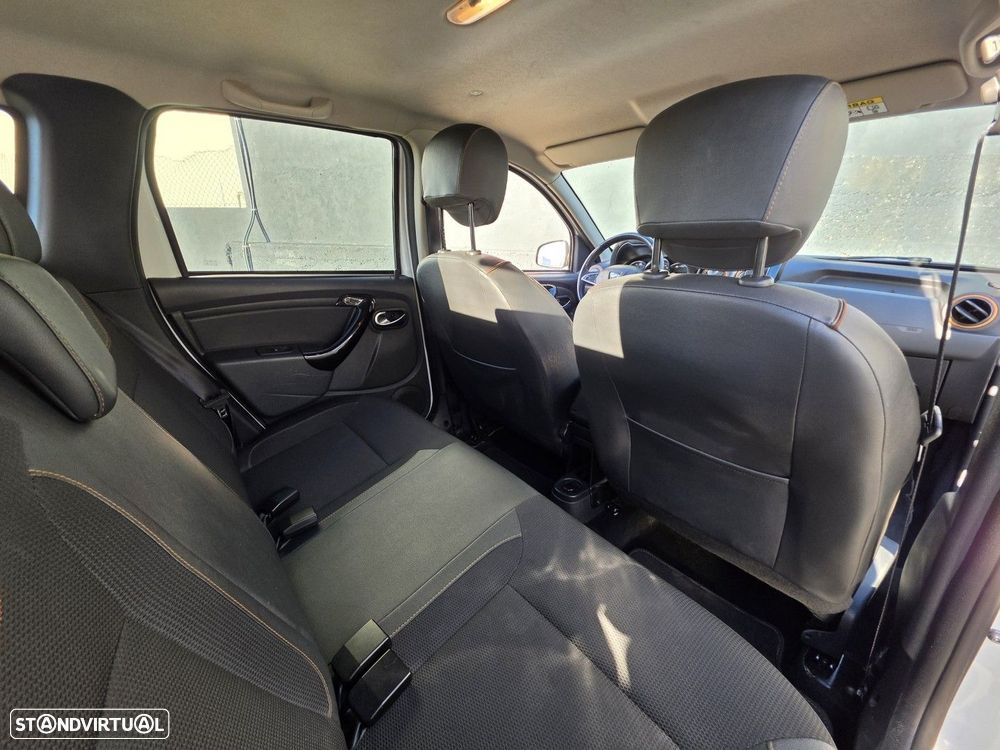 Dacia Duster 1.2 TCe Prestige - 11