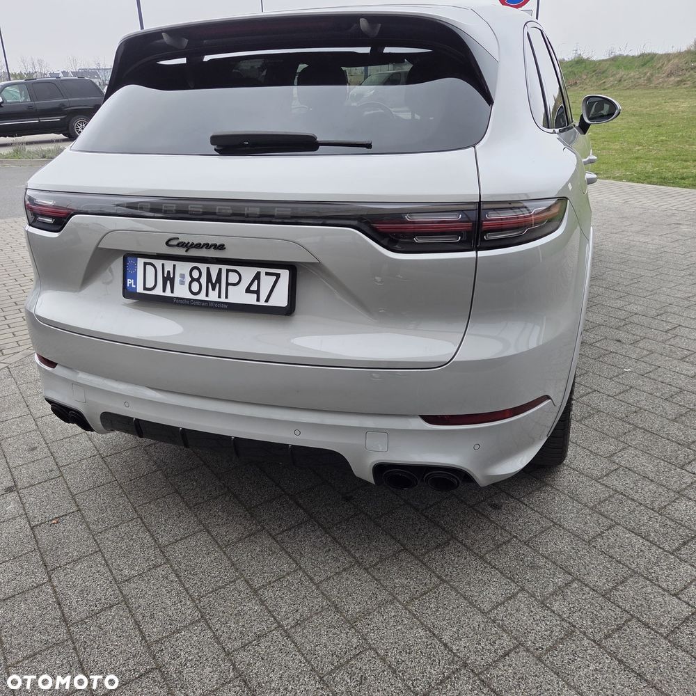 Porsche Cayenne - 6