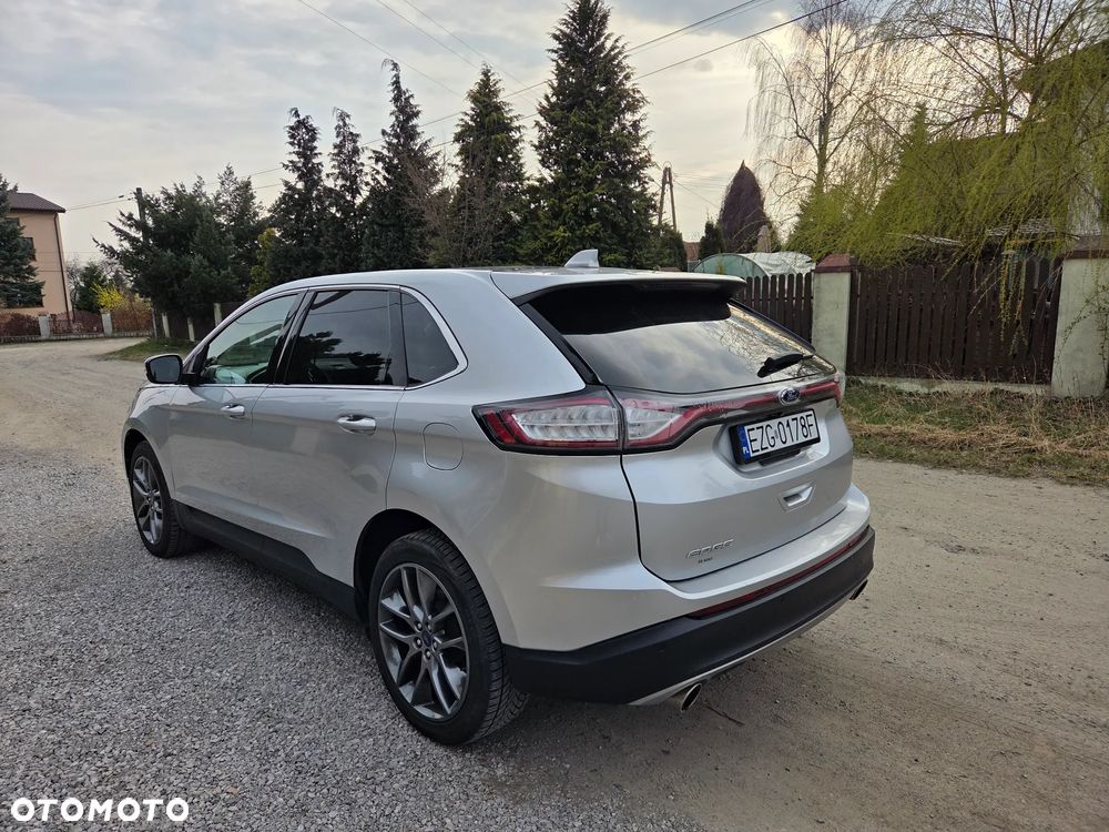 Ford Edge 2.0 TDCi Bi-Turbo 4x4 Titanium - 3