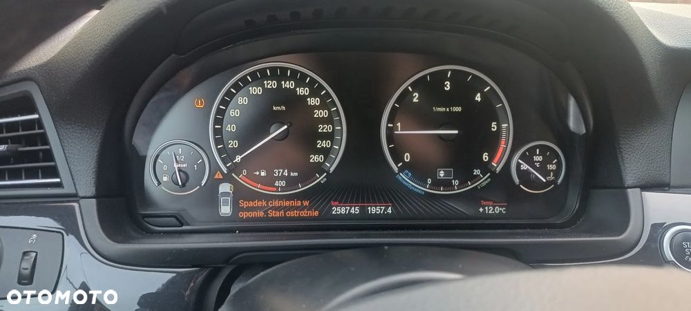 BMW Seria 5 520d - 5