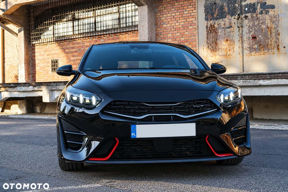 Kia Ceed 1.6 T-GDI GT DCT - 6