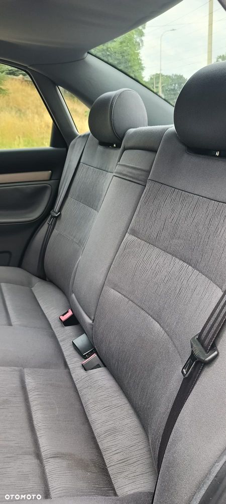 Audi A4 Limousine 1.8 - 11
