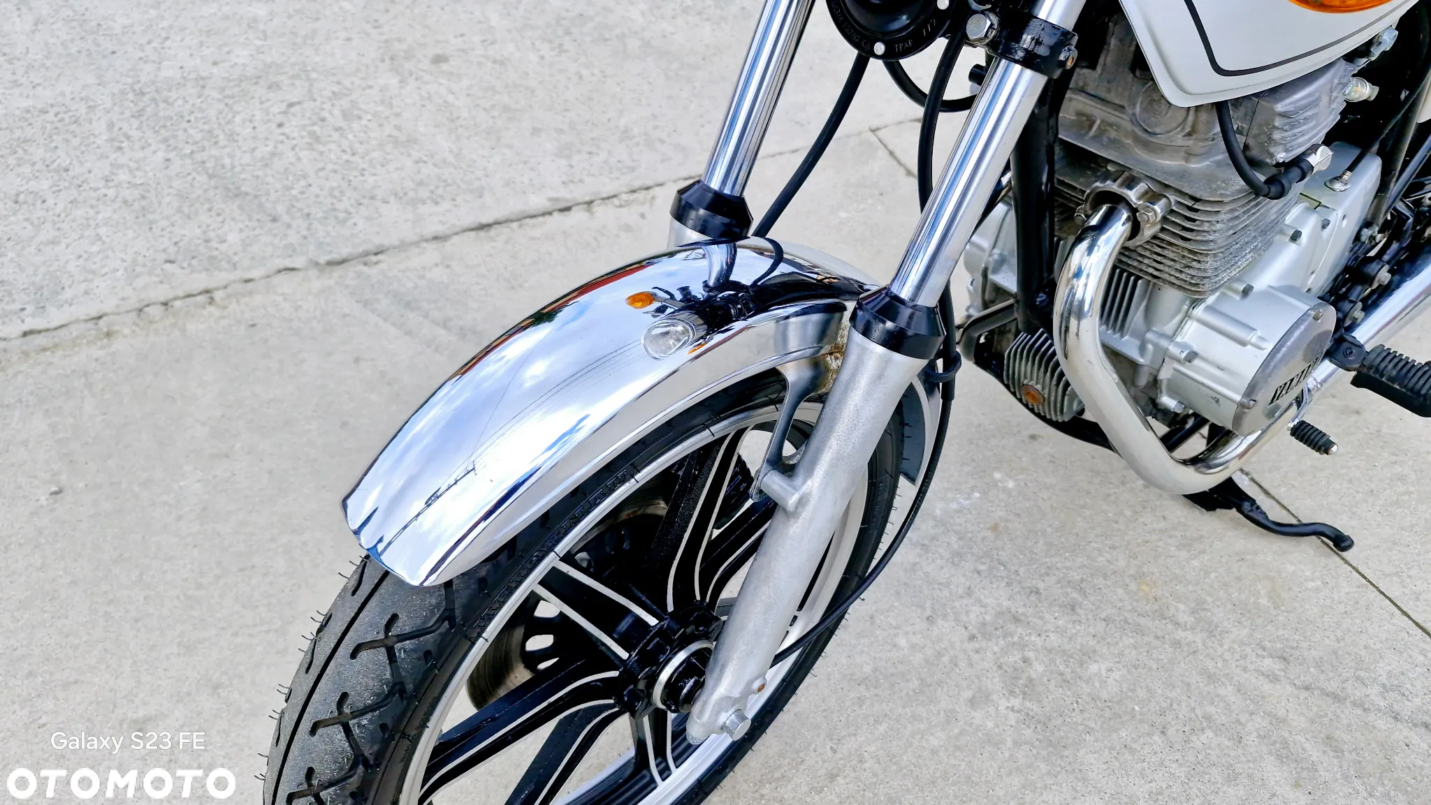 Yamaha XS - 16