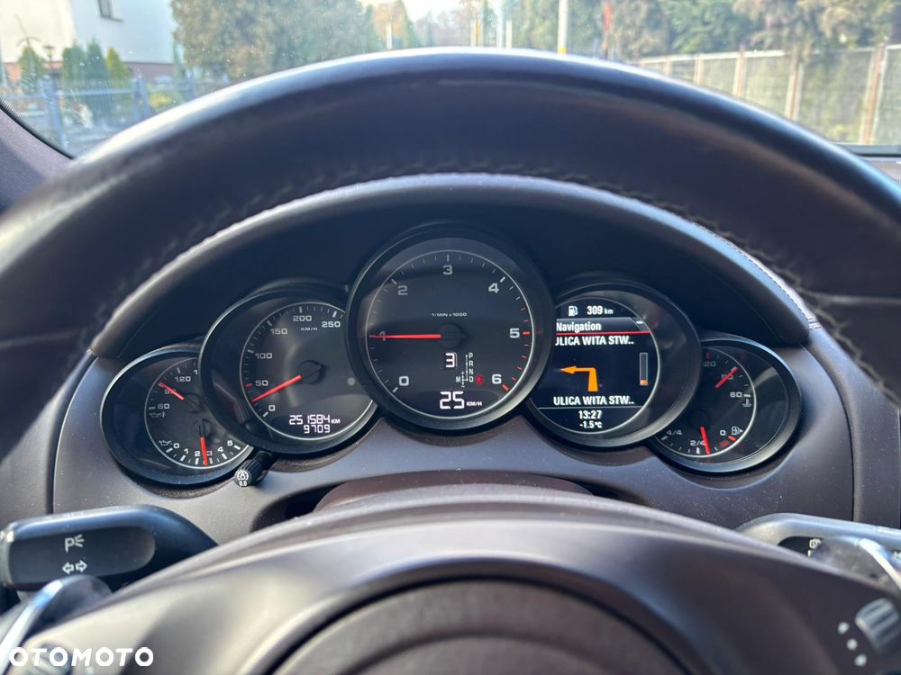 Porsche Cayenne Diesel - 14