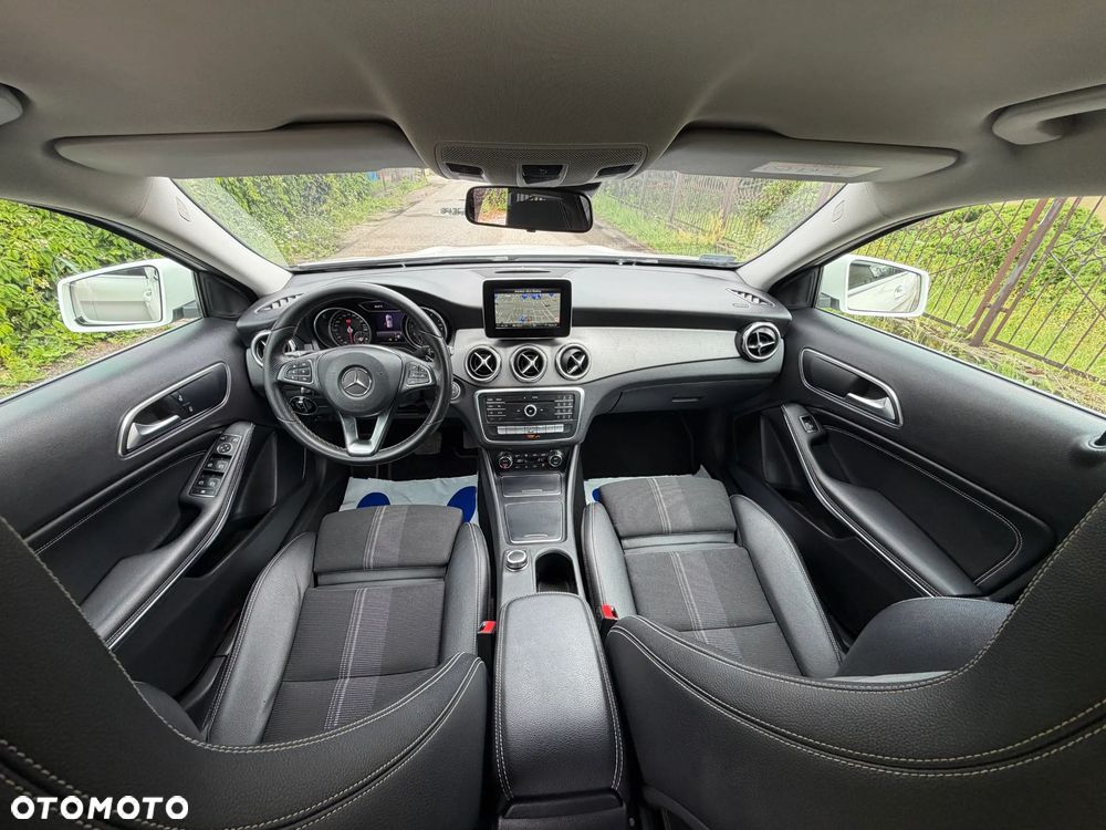 Mercedes-Benz GLA 200 7G-DCT Urban - 7