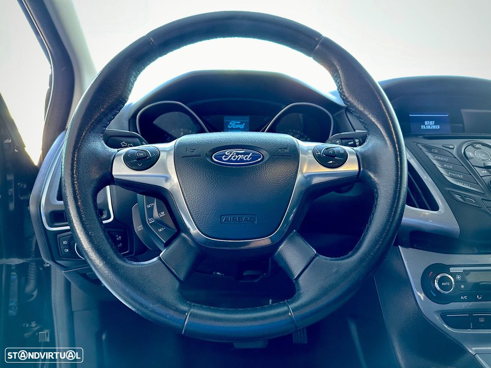 Ford Focus 2.0 TDCi Titanium PowerShift - 21