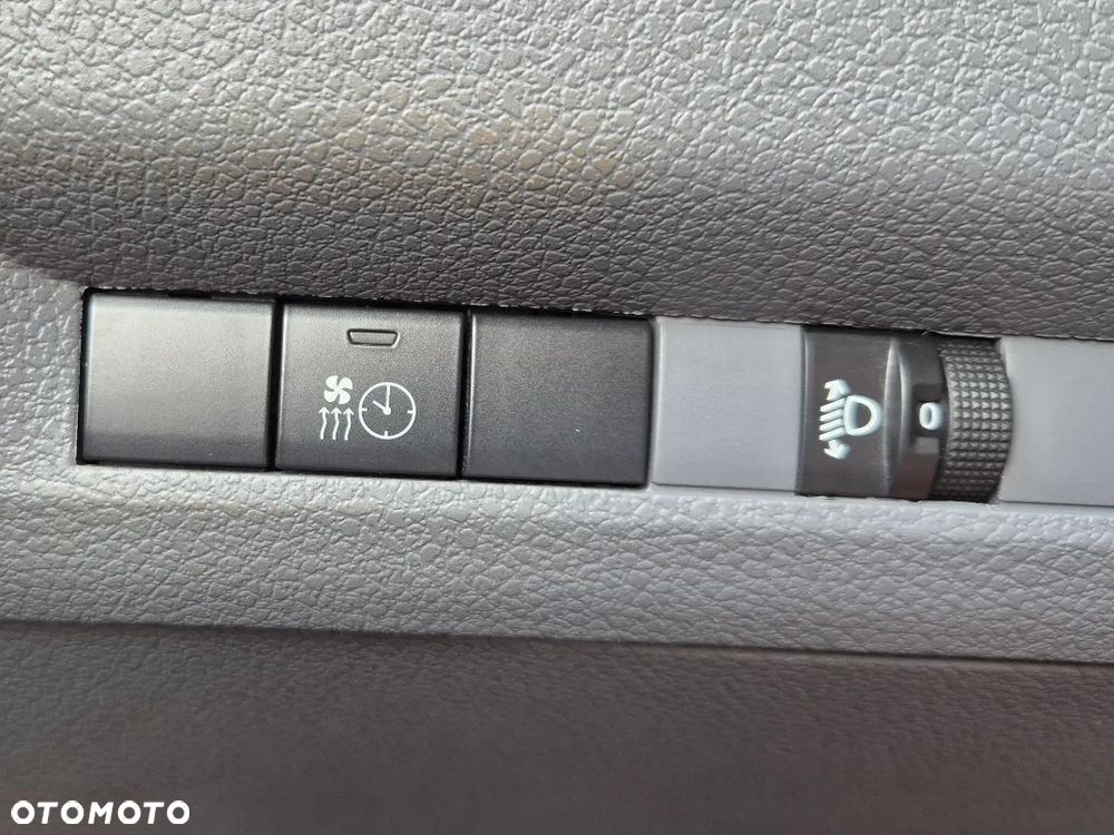 Opel Opel Vivaro FV23% Webasto Kamera Automat - 10