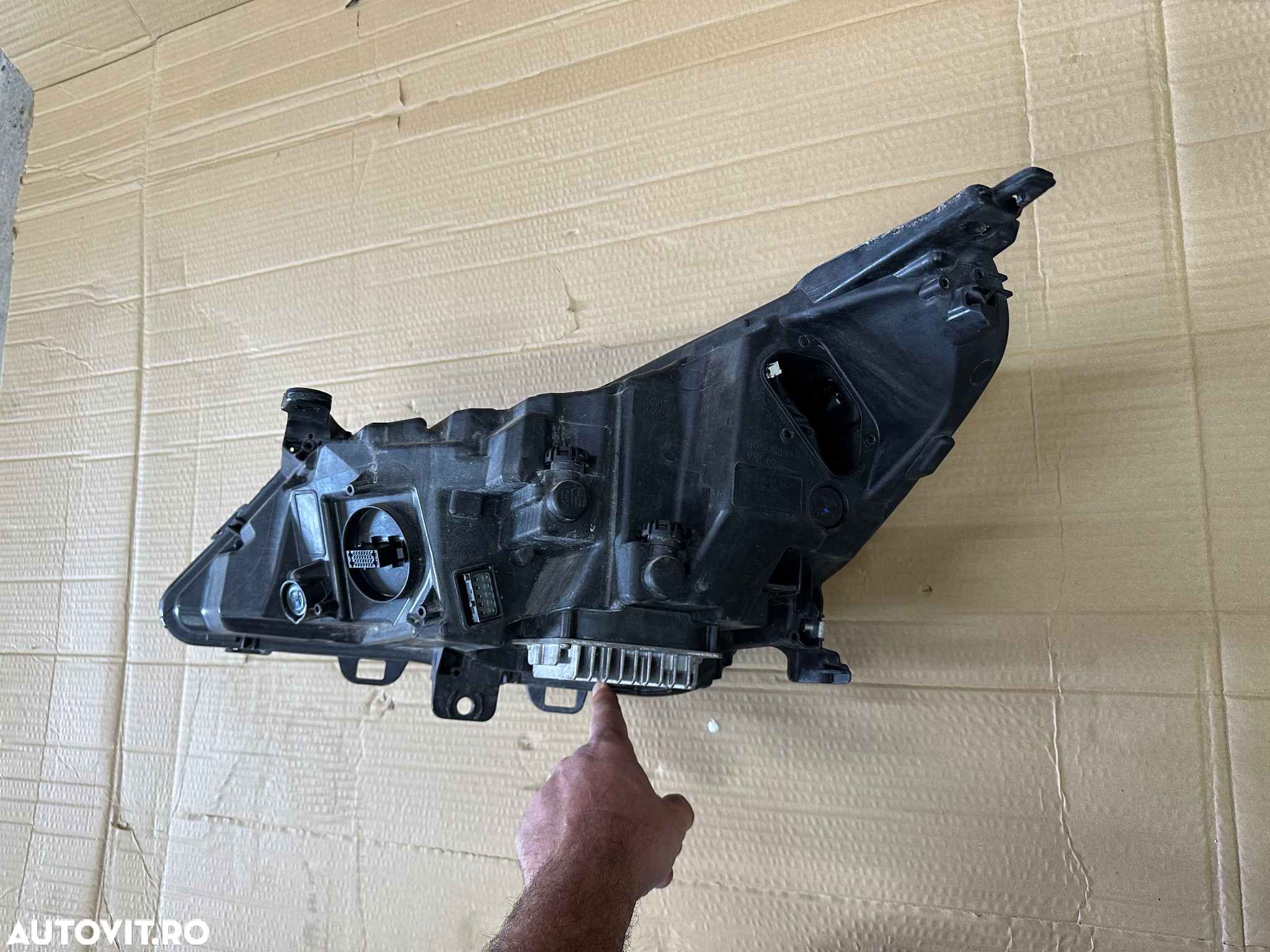 Far dreapta full led matrix OPEL ASTRA K an 2016-2020 fara defect cod original 39023763 - 6