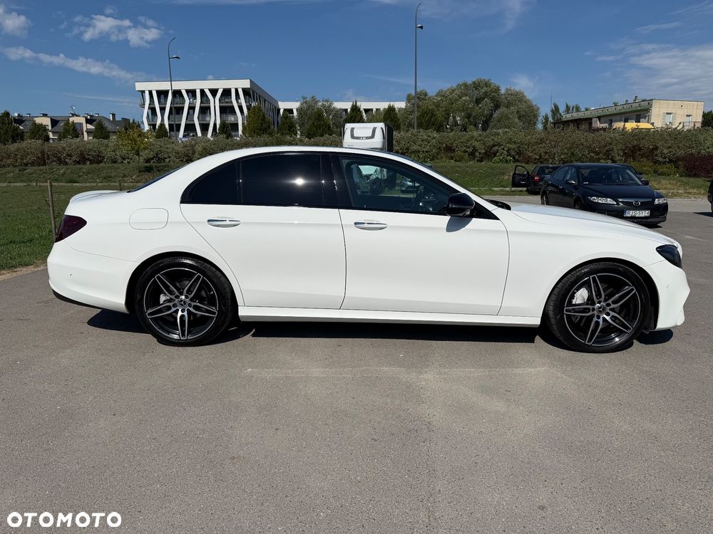 Mercedes-Benz Klasa E 220 d 4-Matic 9G-TRONIC - 9