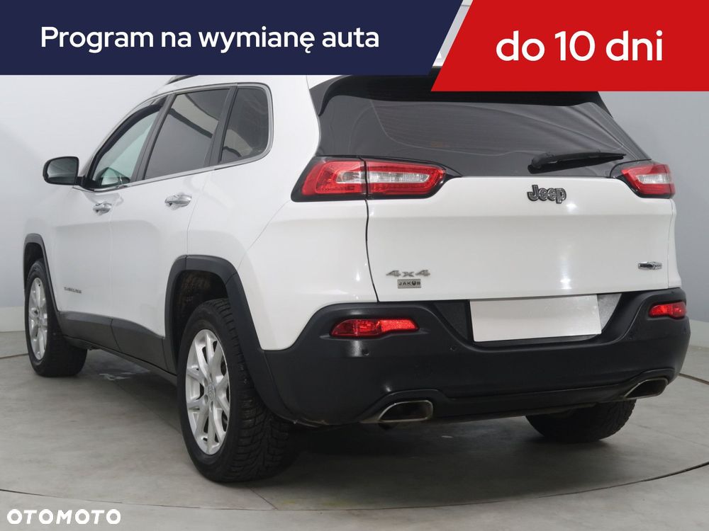 Jeep Cherokee - 6
