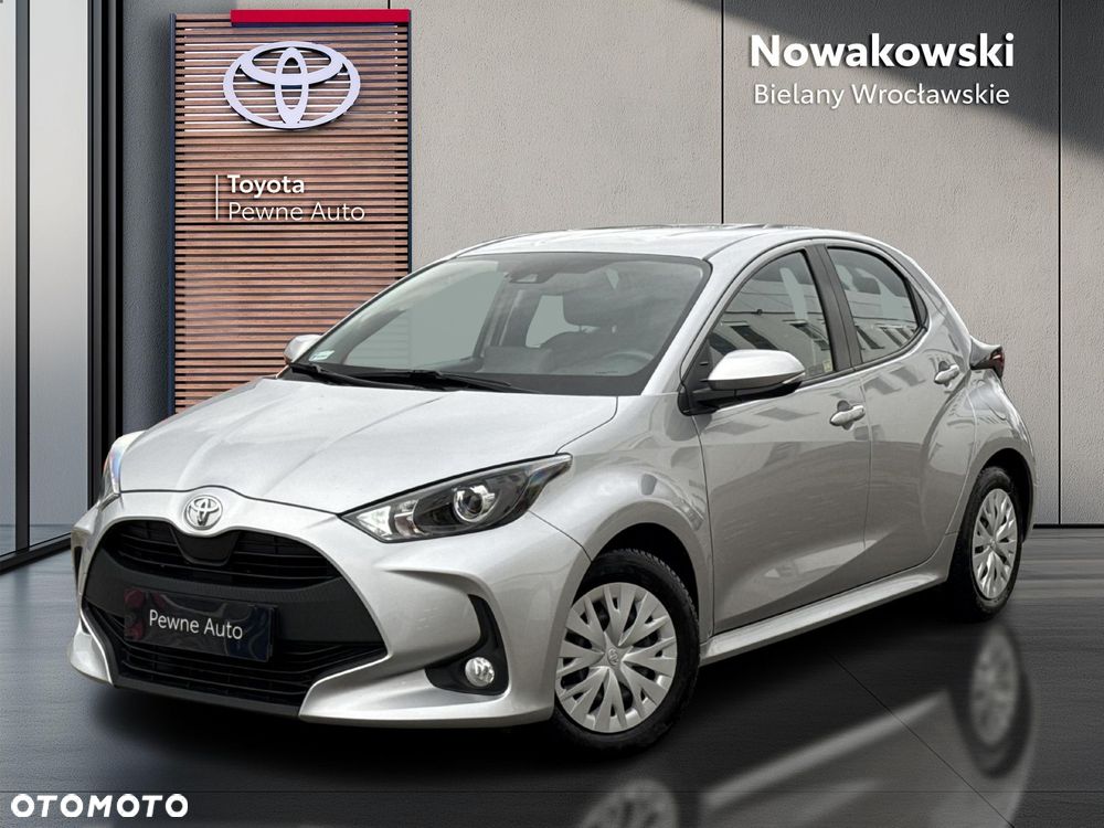Toyota Yaris - 1