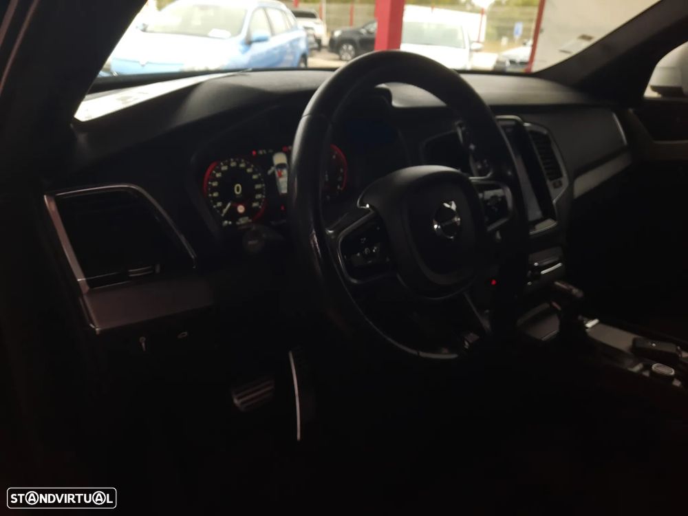 Volvo XC 90 2.0 D4 R-Design - 23