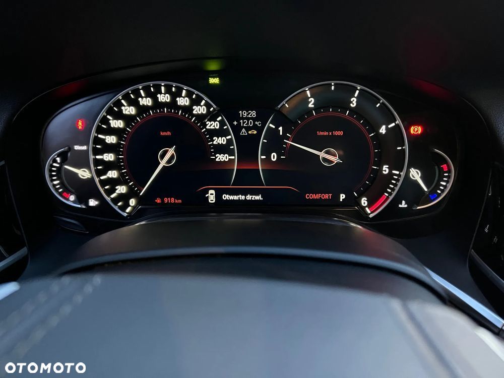 BMW Seria 7 740d xDrive - 5