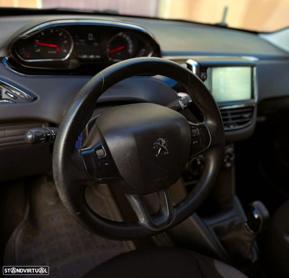 Peugeot 208 1.4 HDi Active - 10