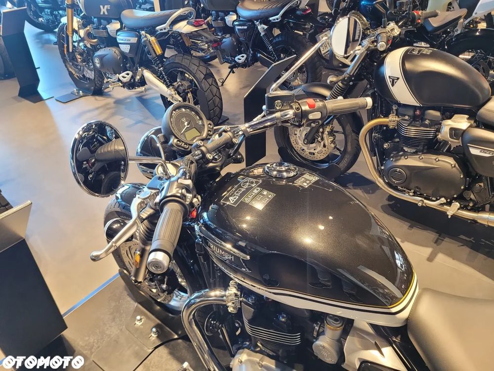 Triumph Speedmaster - 3