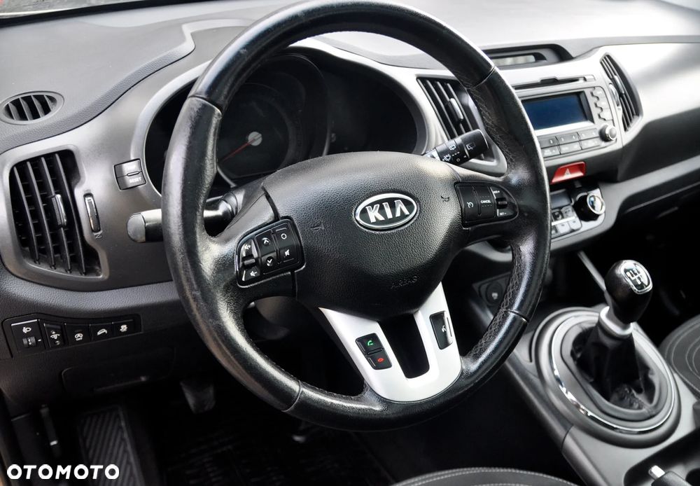 Kia Sportage 1.7 CRDI 2WD Attract - 11