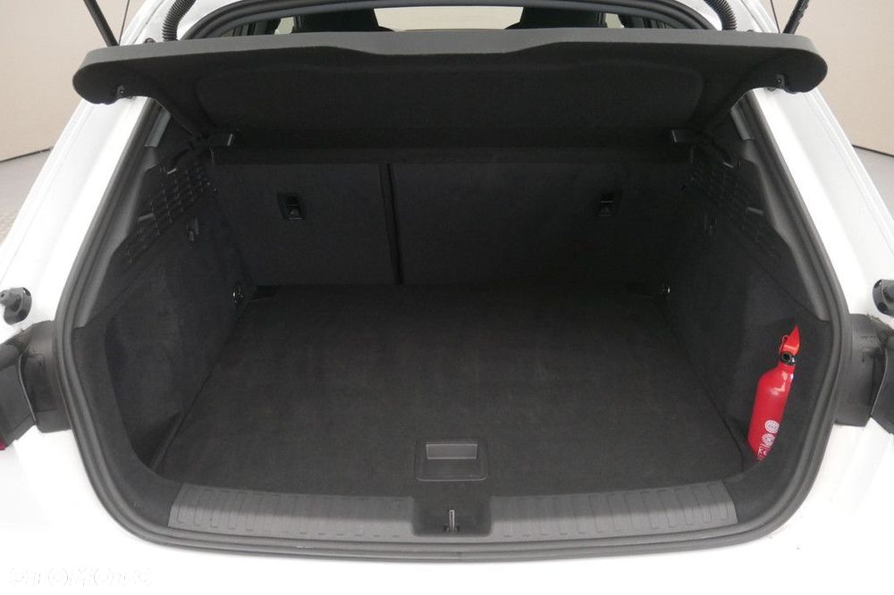 Audi A3 Sportback - 16