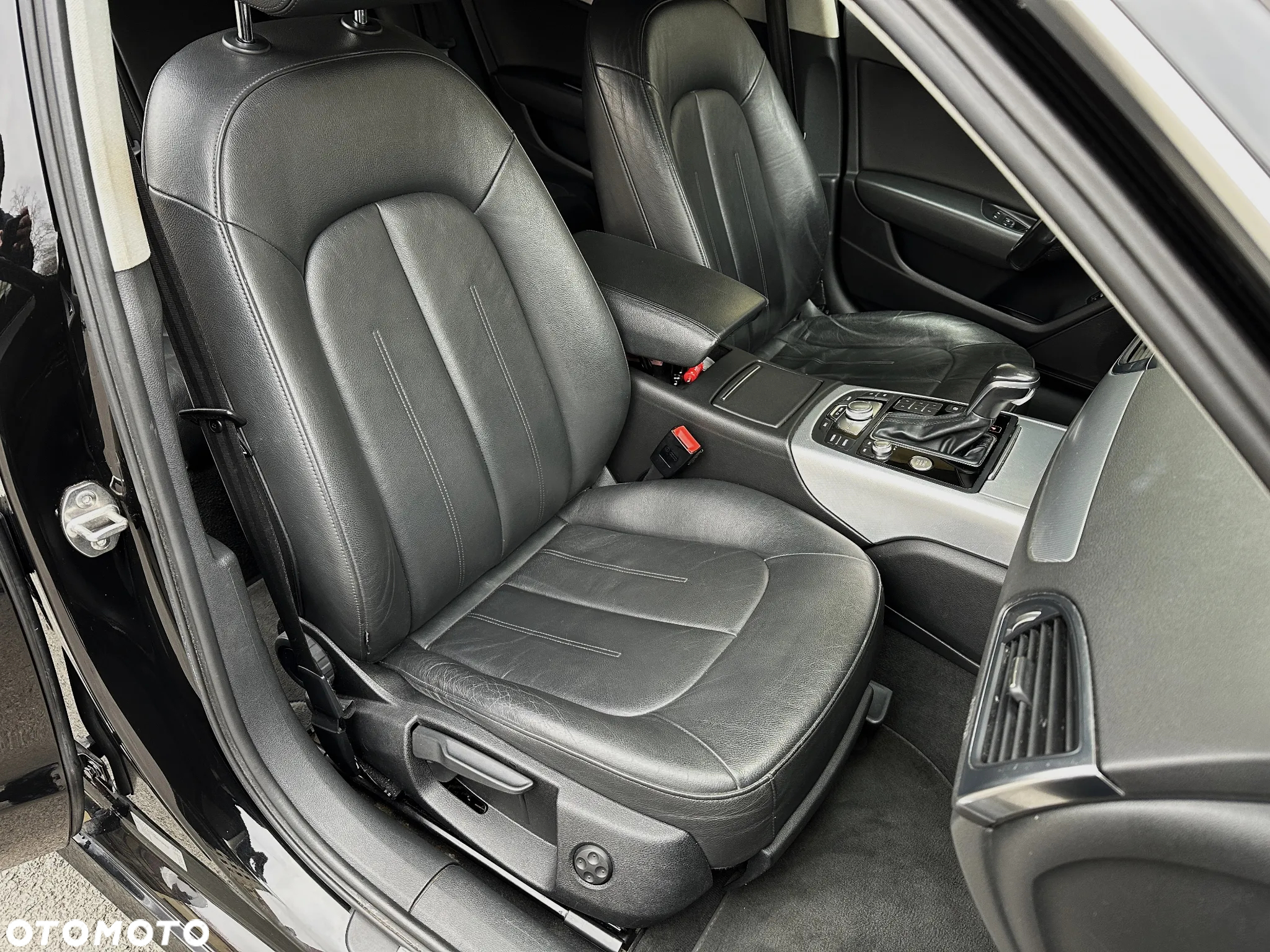 Audi A6 Avant 2.0 TDI Ultra S tronic - 11