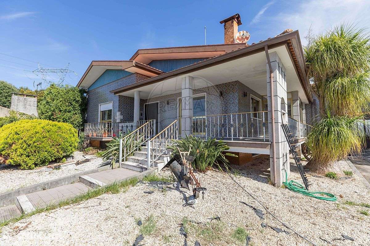 Moradia T3 para venda - Grande imagem: 2/43