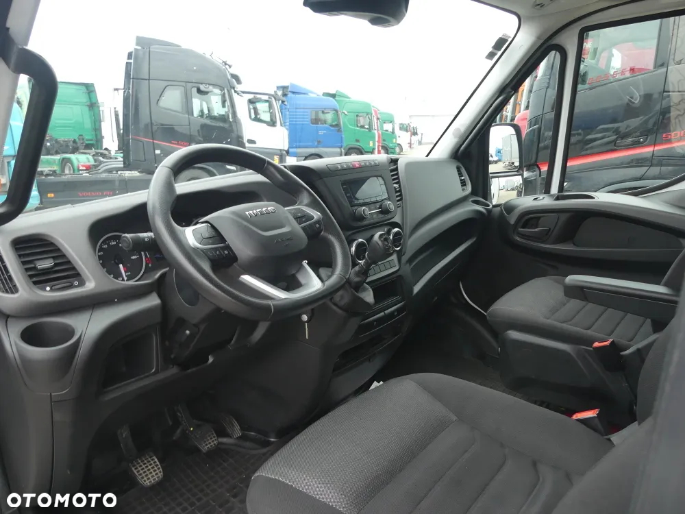 Iveco KAMIL NADWOZIA DAILY 35S18 - 6