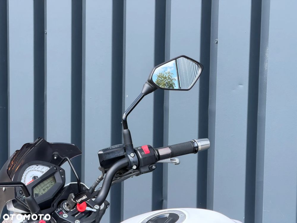 Kawasaki ER - 9