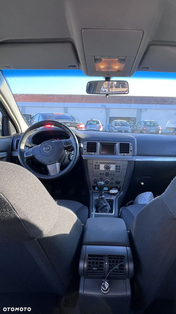 Opel Vectra 1.9 CDTI DPF Cosmo - 4