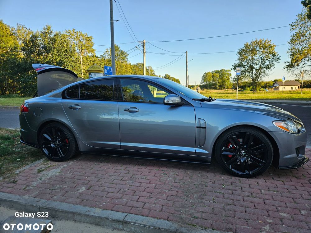 Jaguar XF 4.2 SV8 - 13