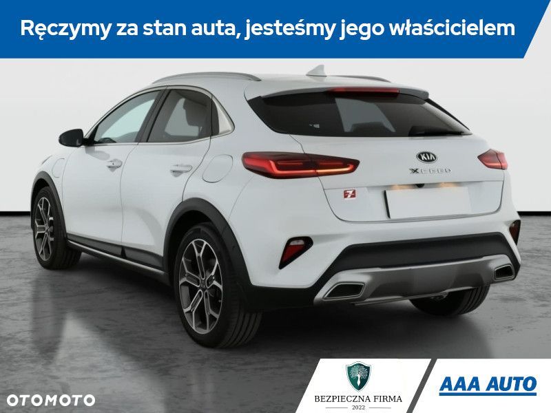 Kia XCeed - 6