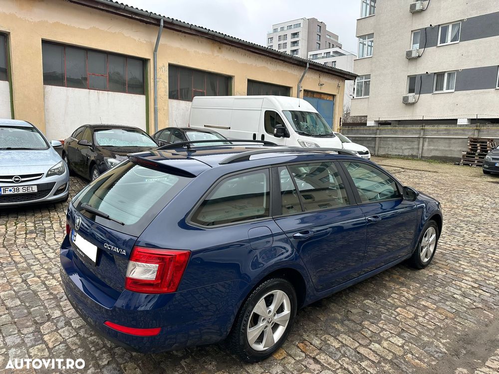 Skoda Octavia 1.6 TDI Ambition - 2