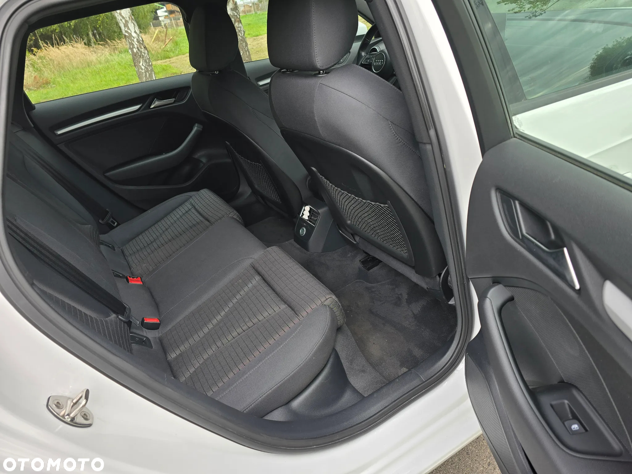 Audi A3 Sportback 1.6 TDI (clean diesel) Ambiente - 13