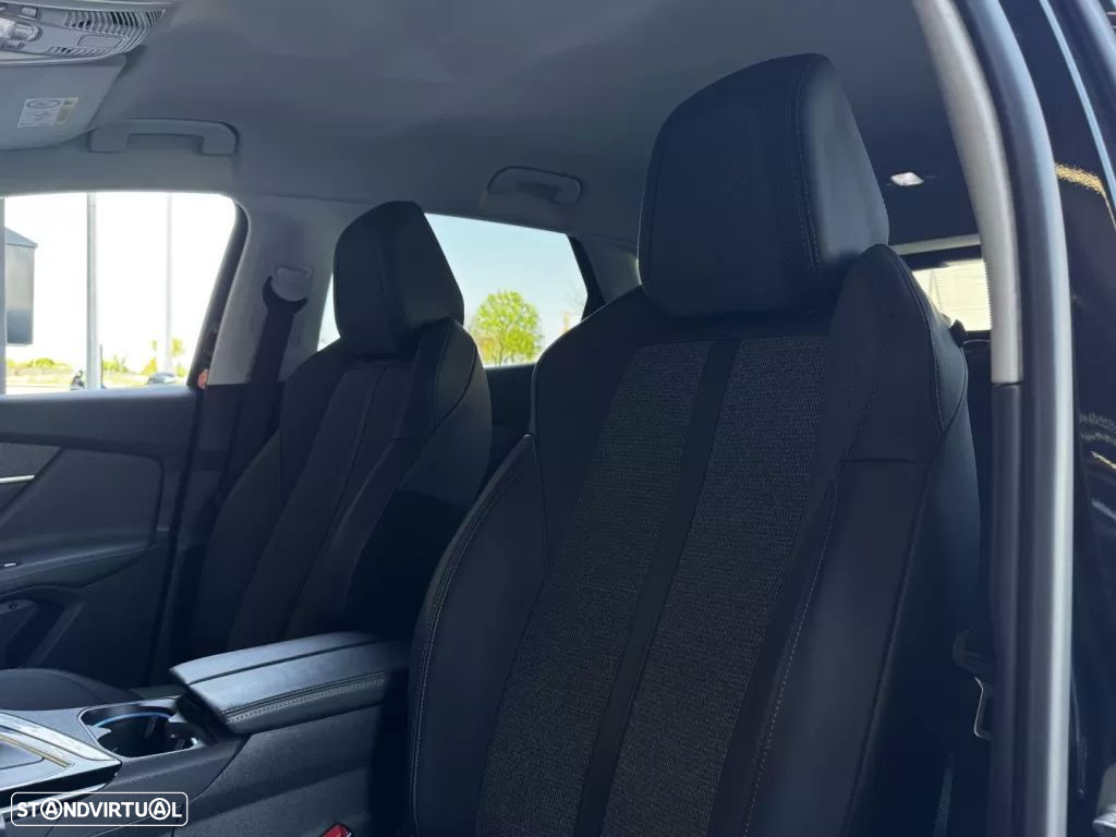 Peugeot 3008 1.5 BlueHDi Allure - 19