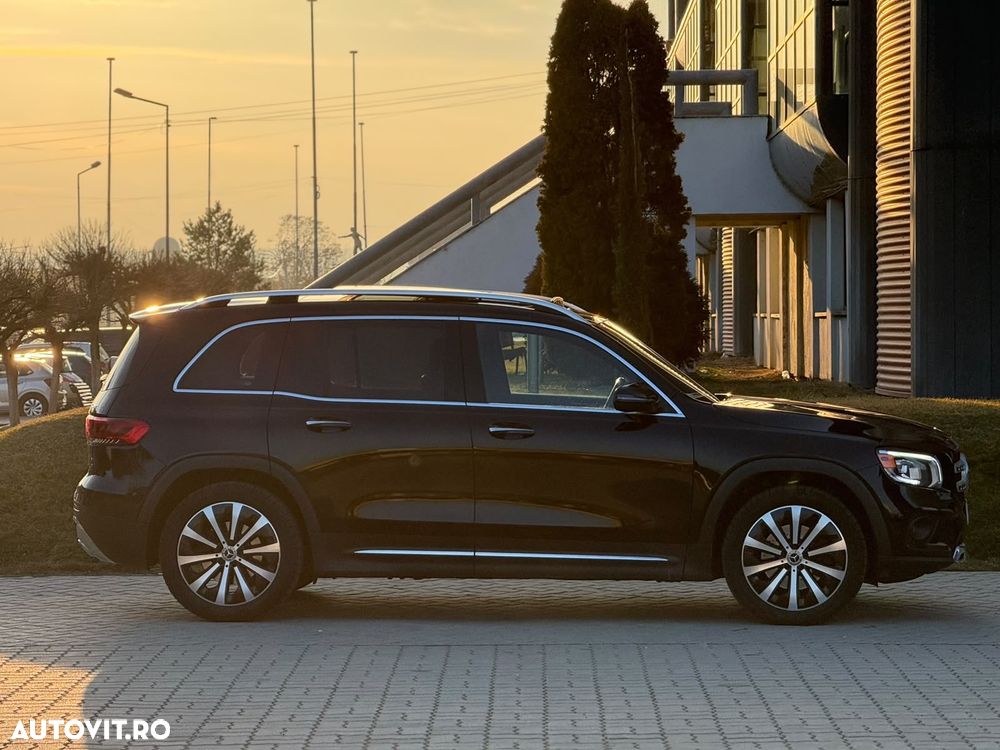 Mercedes-Benz GLB 250 4MATIC 8G-DCT EDITION 2022 - 12