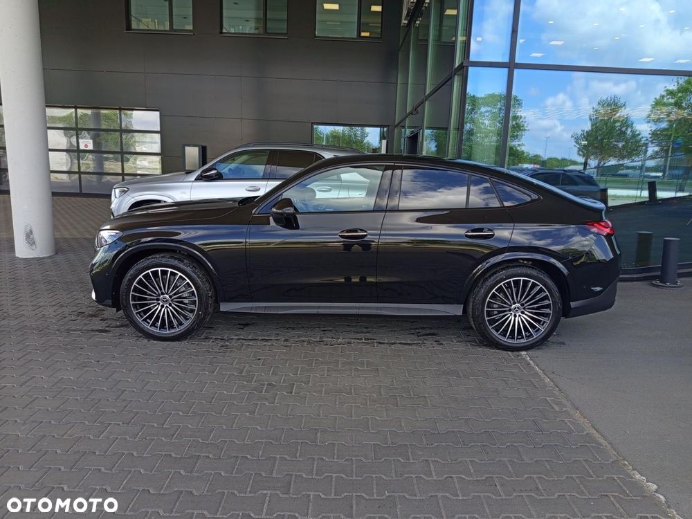 Mercedes-Benz GLC 220 d mHEV 4-Matic AMG Line - 4