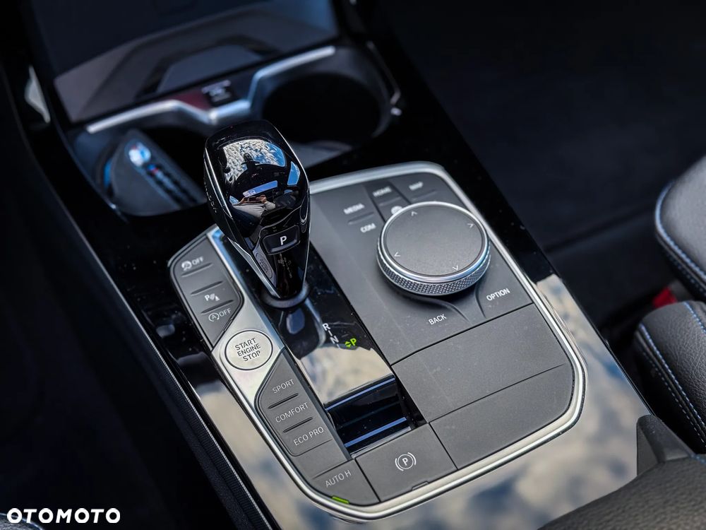 BMW Seria 1 118i M Sport - 21